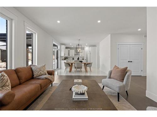 5213 Rafael, Tecumseh, ON 