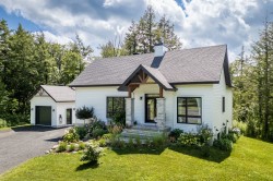 12 Rue Stone Haven Lac-Brome, QC J0E 1S0