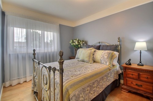 Chambre à coucher - 270 122E Rue, Shawinigan, QC - Indoor Photo Showing Bedroom