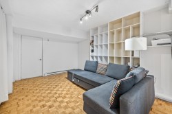 Family Room - 