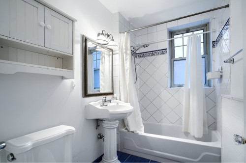 Salle de bains - 10-4330 Rue Sherbrooke O., Westmount, QC - Indoor Photo Showing Bathroom