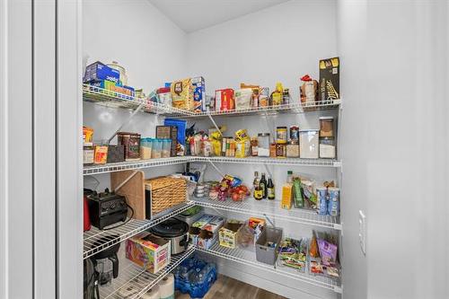 217 Blackbird Way, Grande Pointe, MB - Indoor Photo Showing Other Room