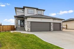 217 BLACKBIRD WAY  Grande Pointe, MB R5A 0E4