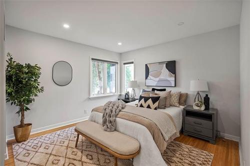 131 Buxton Rd, Winnipeg, MB - Indoor Photo Showing Bedroom
