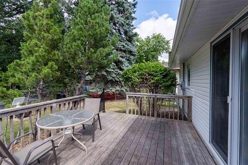 131 Buxton Rd, Winnipeg, MB - Outdoor With Deck Patio Veranda With Exterior