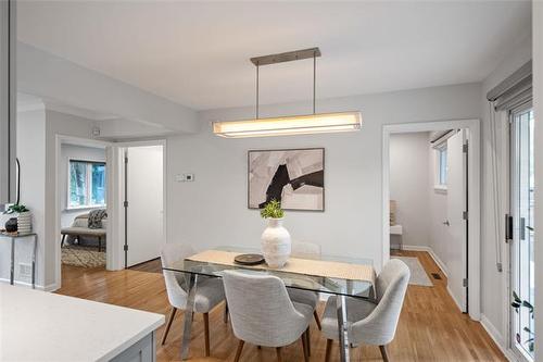 131 Buxton Rd, Winnipeg, MB - Indoor Photo Showing Dining Room