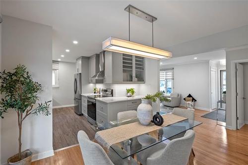 131 Buxton Rd, Winnipeg, MB - Indoor Photo Showing Dining Room
