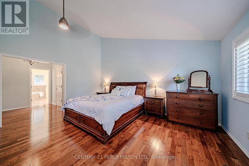 30 Willowgate Dr - primary bedroom - 30 Willowgate Drive, Markham, ON - Indoor Photo Showing Bedroom