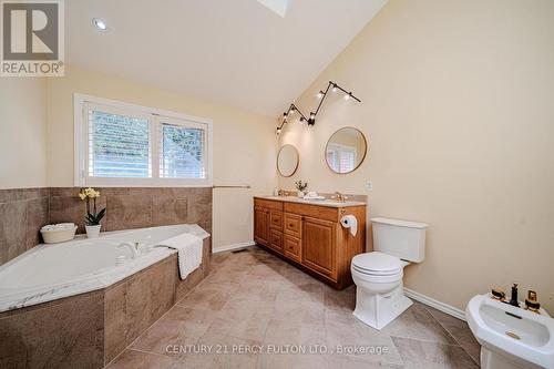 30 Willowgate Dr - washroom - 30 Willowgate Drive, Markham, ON - Indoor Photo Showing Bathroom