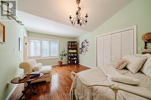 30 Willowgate Dr - second bedroom - 30 Willowgate Drive, Markham, ON - Indoor