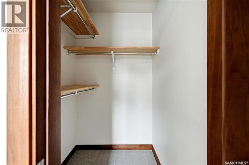 201 2007 Pohorecky Crescent, Saskatoon, SK - Indoor With Storage