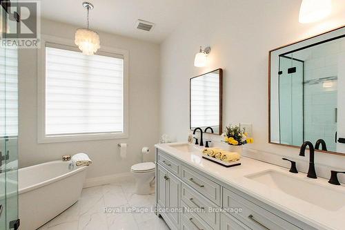 37 Foliage Drive, Tiny, ON - Indoor Photo Showing Bathroom