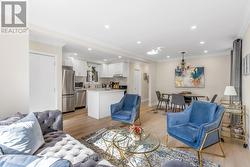 34 RINGLEY AVENUE Toronto, ON M8Y 1P1