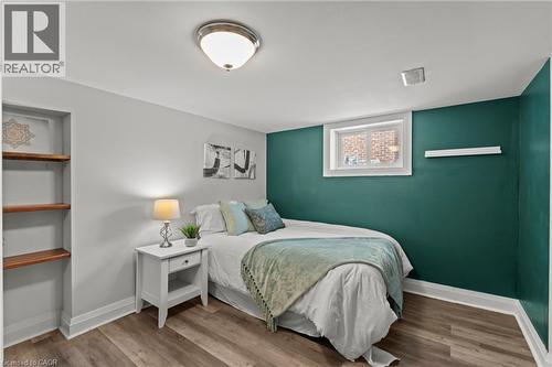380 Thayer Avenue, Hamilton, ON - Indoor Photo Showing Bedroom