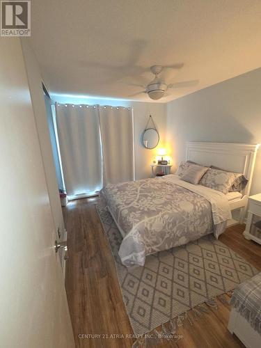 24 - 4 Paradise Boulevard, Ramara, ON - Indoor Photo Showing Bedroom