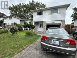 13 EDWIN DRIVE  Brampton, ON L6Y 1A2