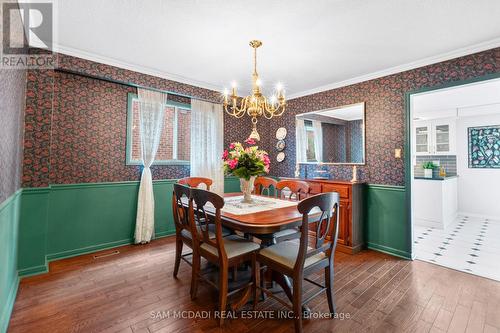 1077 Saginaw Crescent, Mississauga, ON - Indoor Photo Showing Dining Room