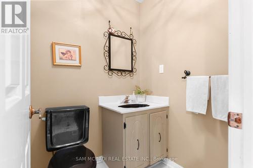 1077 Saginaw Crescent, Mississauga, ON - Indoor