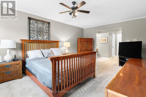 1077 Saginaw Crescent, Mississauga, ON - Indoor Photo Showing Bedroom