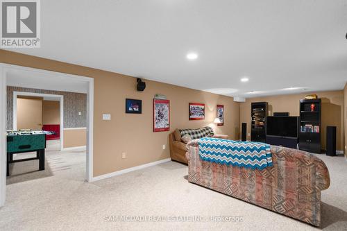 1077 Saginaw Crescent, Mississauga, ON - Indoor Photo Showing Bedroom