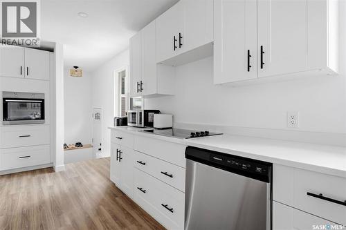 61 Pelican Drive, Pelican Pointe, SK - Indoor Photo Showing Kitchen