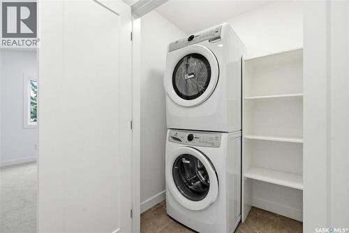 1514 Ewart Avenue, Saskatoon, SK - Indoor Photo Showing Laundry Room