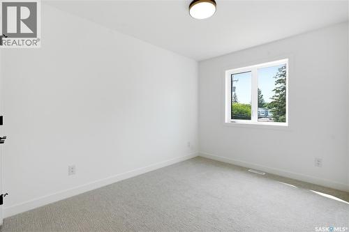 1514 Ewart Avenue, Saskatoon, SK - Indoor Photo Showing Other Room
