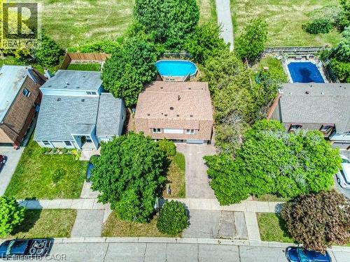82 Roseneath Crescent, Kitchener, ON - Outdoor