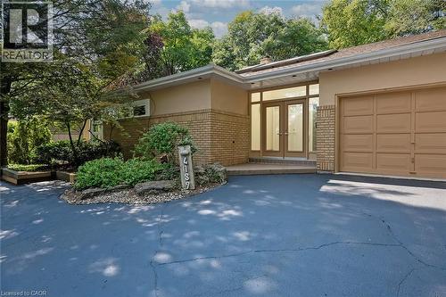 4189 Inglewood Drive, Burlington, ON - Outdoor