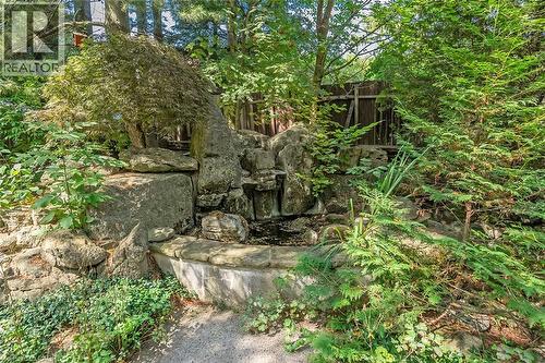 4189 Inglewood Drive, Burlington, ON - Outdoor