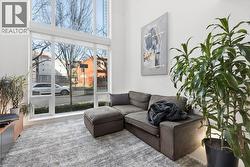 1106 HORNBY STREET  Vancouver, BC V6Z 1V8