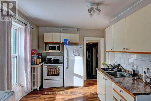 7 Church Street, St. Thomas, ON - Indoor Photo Showing Kitchen