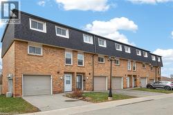 23 ROSEDALE Court  Hamilton, ON L8B 4G1