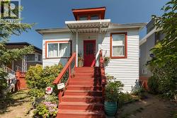 309 E WOODSTOCK AVENUE  Vancouver, BC V5W 1N2