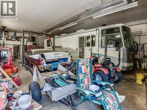 5725 Taghum Frontage Road, Taghum, BC - Indoor Photo Showing Garage