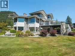 5725 Taghum Frontage Road  Taghum, BC V1L 6X9