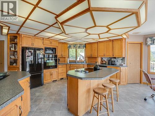 5725 Taghum Frontage Road, Taghum, BC - Indoor Photo Showing Kitchen With Double Sink