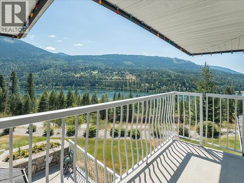 5725 Taghum Frontage Road, Taghum, BC - Outdoor With View With Exterior