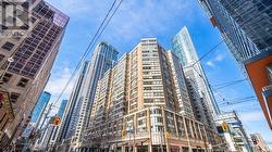 1403 - 717 BAY STREET Toronto, ON M5G 2J9