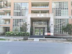 1718 - 75 EAST LIBERTY STREET Toronto, ON M6K 3R3