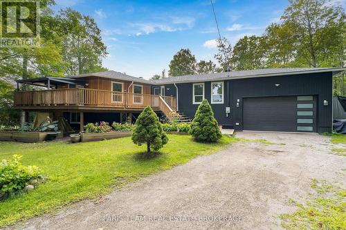 8 Joliet Crescent, Tiny, ON - Outdoor With Deck Patio Veranda