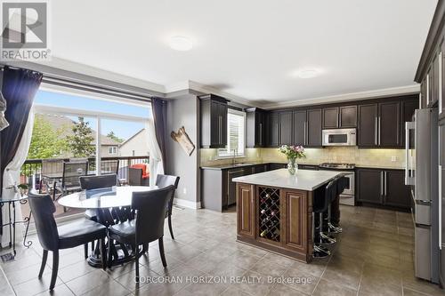 905 Marigold Court, Kitchener, ON - Indoor