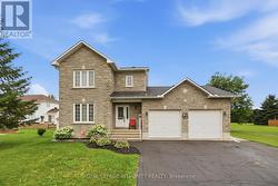 36 FRONTENAC BOULEVARD  Russell, ON K0A 1W0