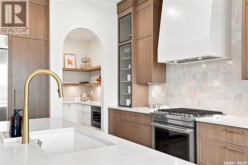 652 Pepper Bend, Saskatoon, SK - Indoor Photo Showing Kitchen With Upgraded Kitchen