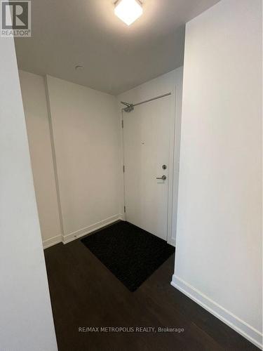 209 - 180 VETERANS DRIVE , Brampton, Ontario L7A 5G7 5
