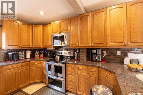 304 1St Street W, Milden, SK - Indoor Photo Showing Kitchen