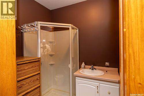 304 1St Street W, Milden, SK - Indoor Photo Showing Bathroom