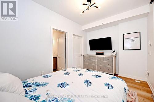 39 - 57 Finch Avenue W, Toronto, ON - Indoor Photo Showing Bedroom