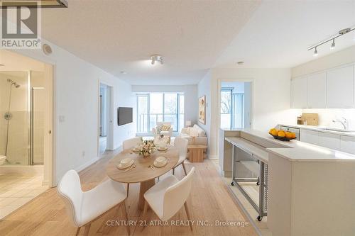 606 - 111 ELIZABETH STREET  Toronto, ON M5G 1P7