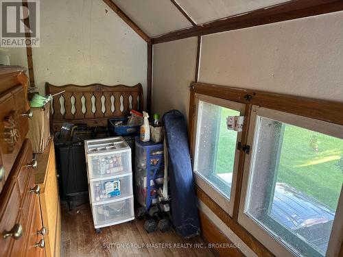 1609 County Road 42 Road, Rideau Lakes, ON - Indoor Photo Showing Other Room